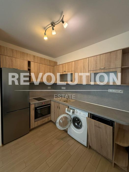 Двустаен апартамент  в гр.Варна, Цветен квартал!