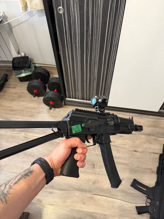 Airsoft replica ssr63 a2 and Arcturus pp19 fe