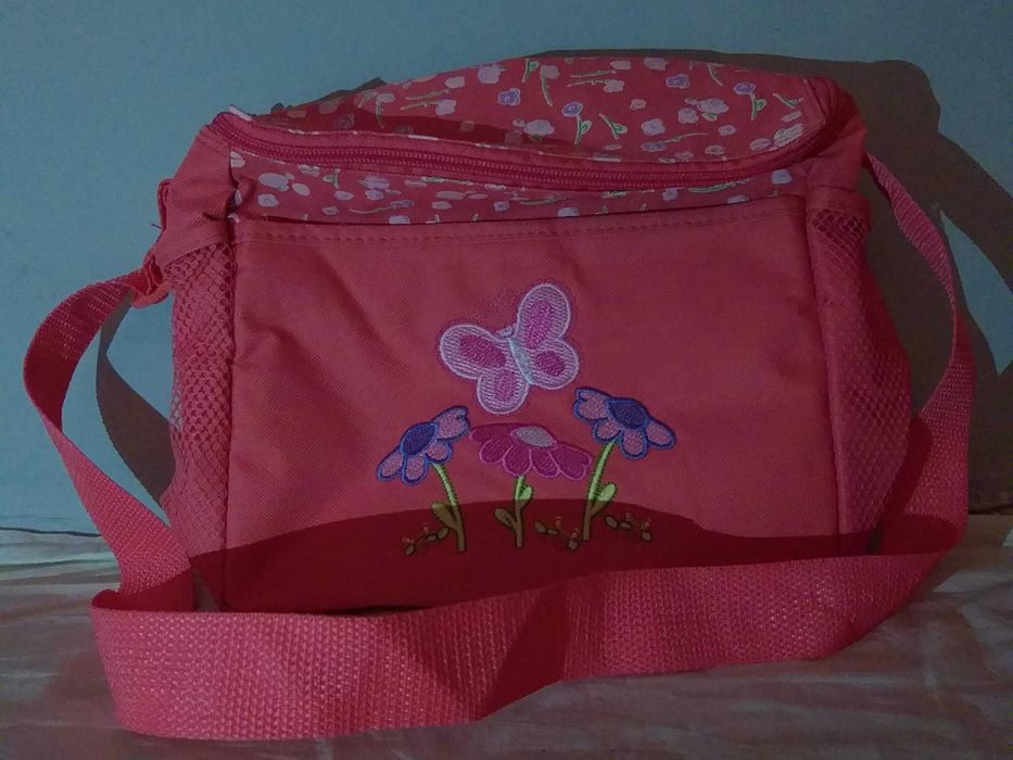 Детская сумка для мамы