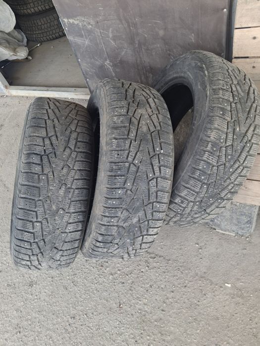 Продам зимние шины