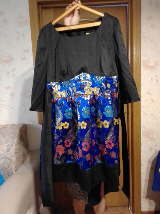 Вечерние платья 44-46