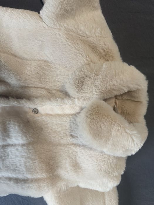 Geaca blana artificiala H&M marimea 80 (9-12 luni)
