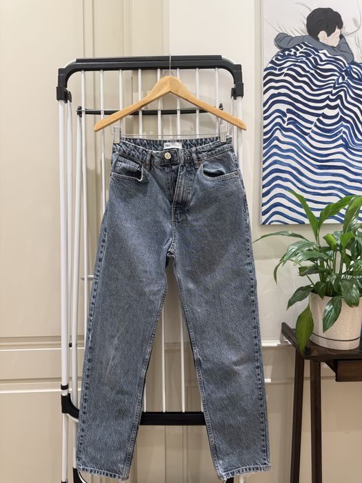 Джинсы Зара укороченные б/у