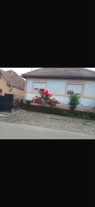 Casa de vanzare
