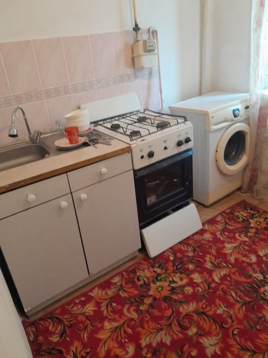 Сдал 1 ком  2х  комнатную кв