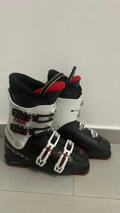 Clapari si bete de schi (ski)