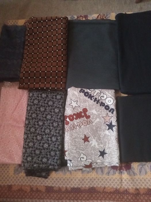 Продам отрезы материала российского производства