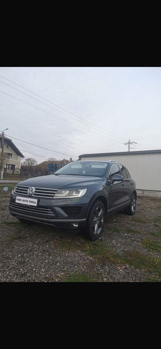 Auto volkswagen Touareg 3.0 V6 2015