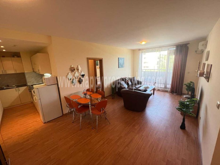 Продава се Тристаен апартамент в Свети Влас - 83 кв.м за 1555 €/кв.м - Снимка #4