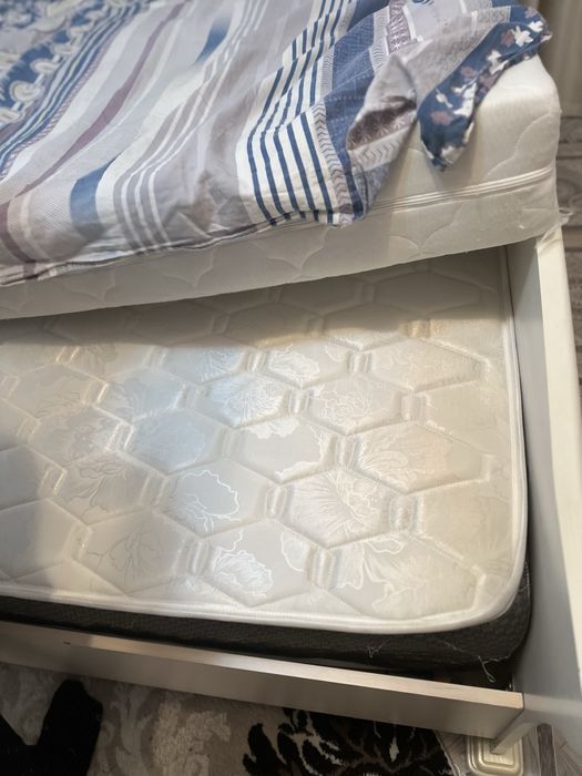 Продаю новый матрас 1.8х2.0