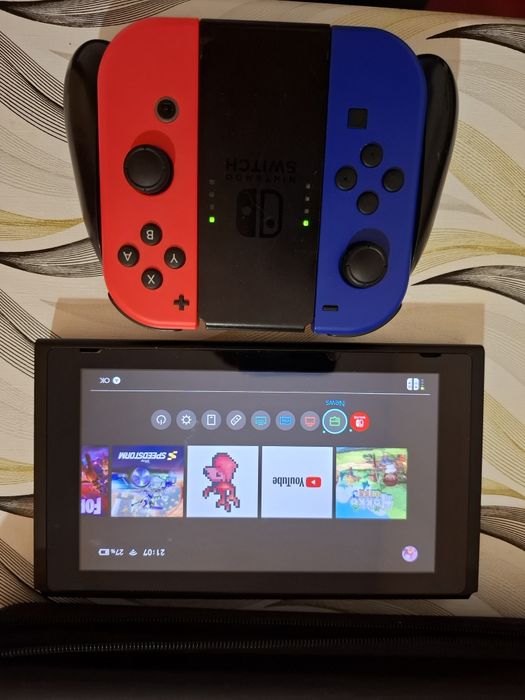Vand Nintendo Swich + accesorii