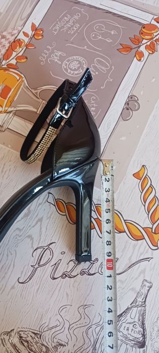 Дамски  сандали на ток 40 номер