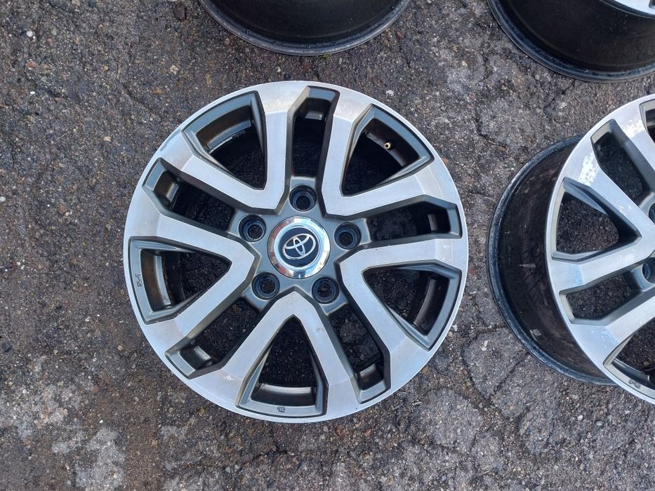 Диски R18. Один вареный. 5×150.