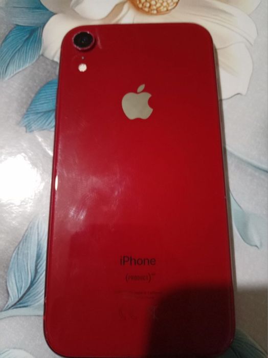 iphone Xr red 64/76 ! srocna
