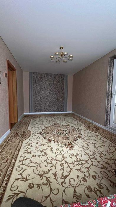 Продается 4х- комн.кв на 8 микрорайоне