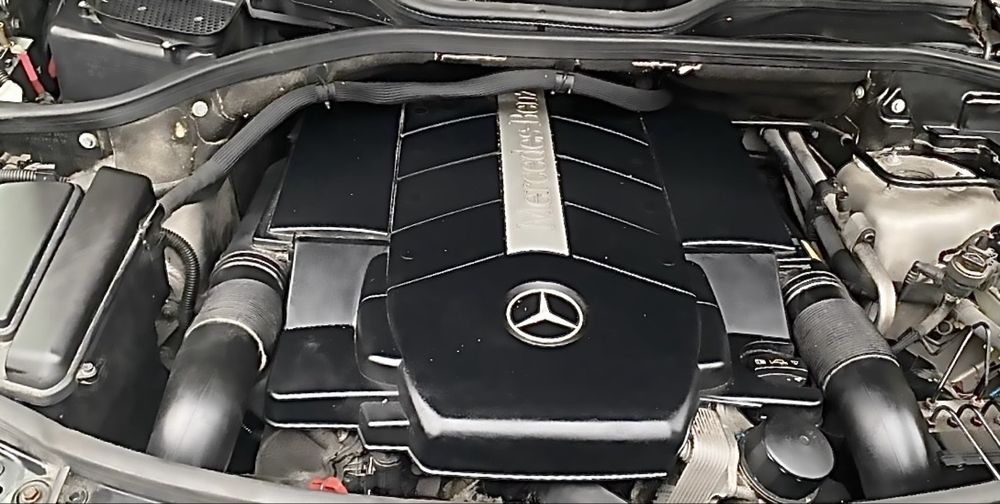 Передняя часть Мерседес ML W164.