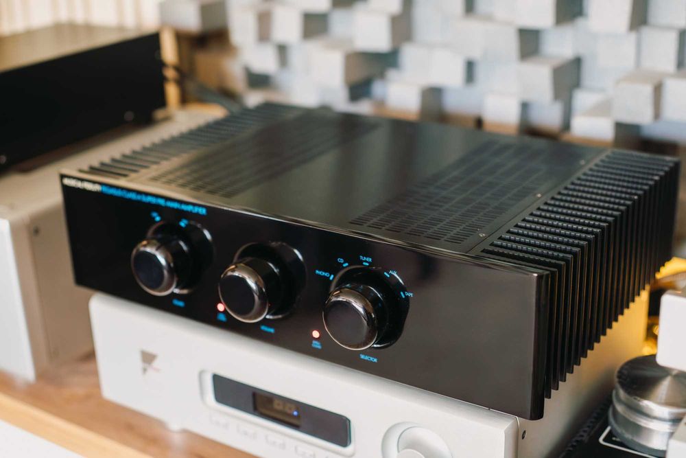Musical Fidelity Pegasus / A1000 Pure Class A