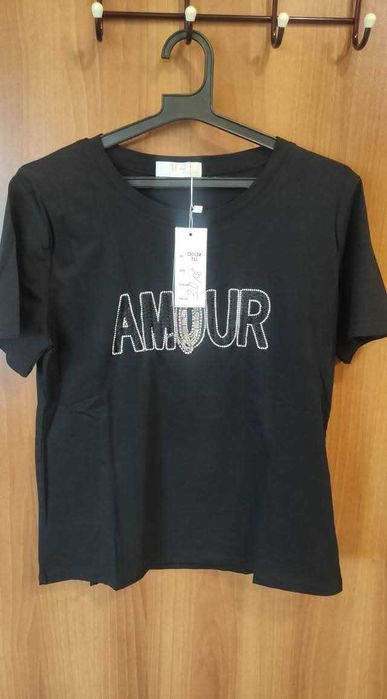 Дамски ,готини тениски