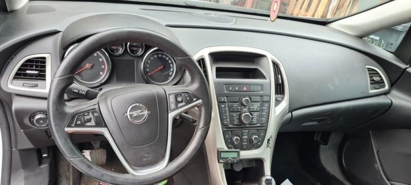 Dezmembrez 1.4 turbo A14NET A14NEL Opel Astra J
