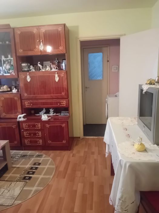 Aparatment de vanzare