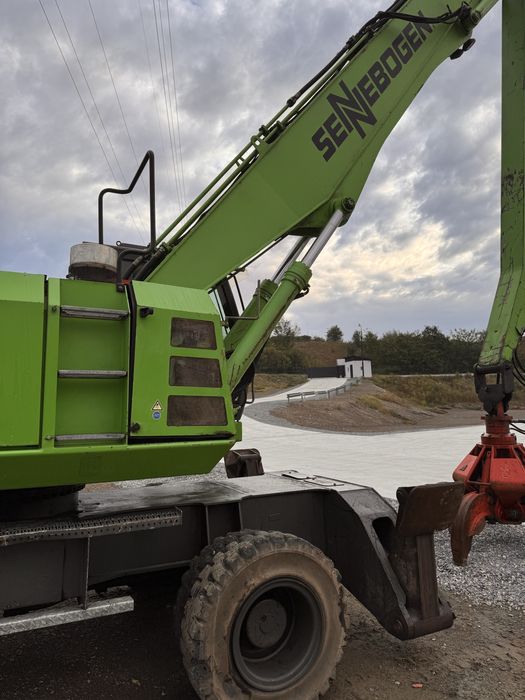 Sennebogen 835M fier vechi