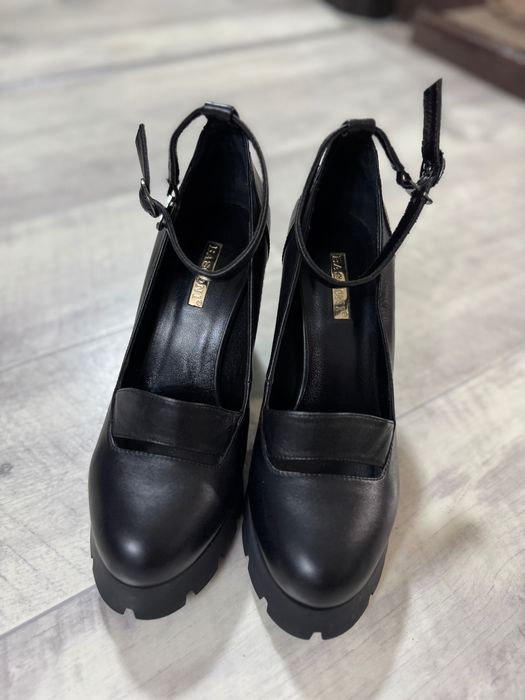 Б/у Туфли на платформе