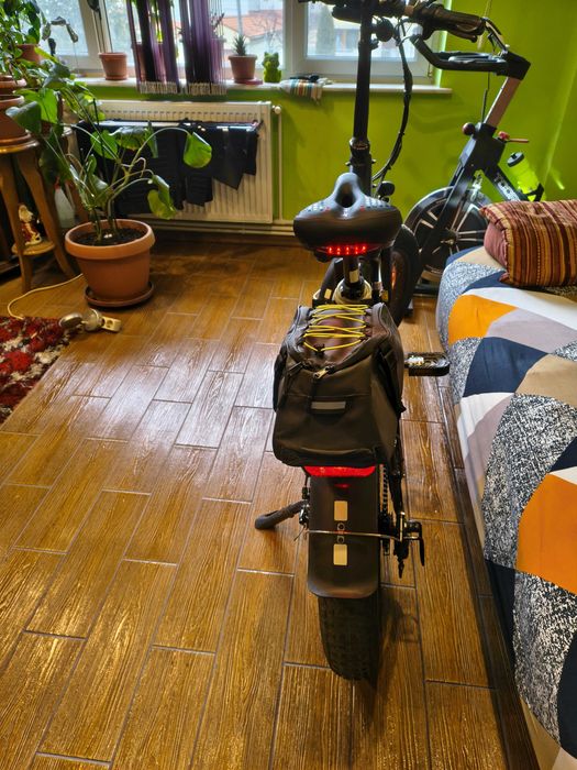 Bicicleta electrica pliabila VARUN (fat bike)