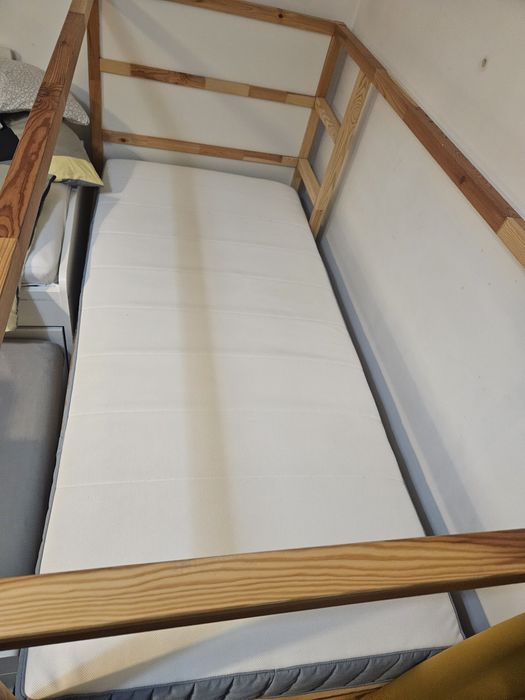 Pat ikea Kura cu saltea