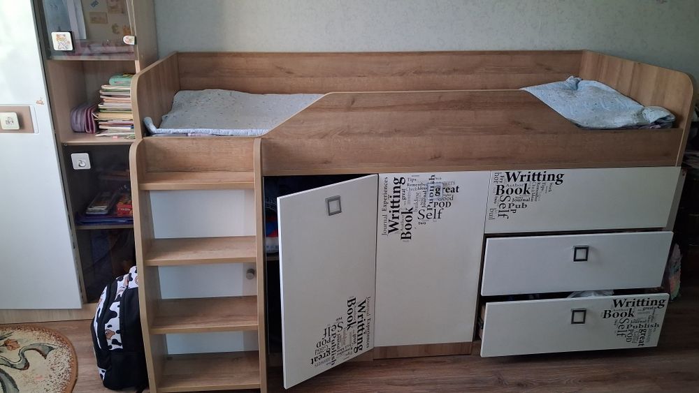 Продам кровать детскую