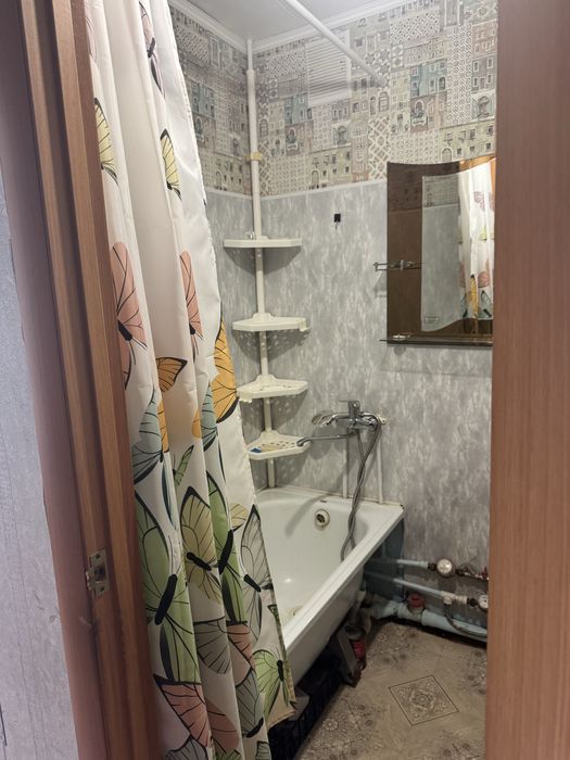 Продам 1 ком кв . 3мкр 16дом