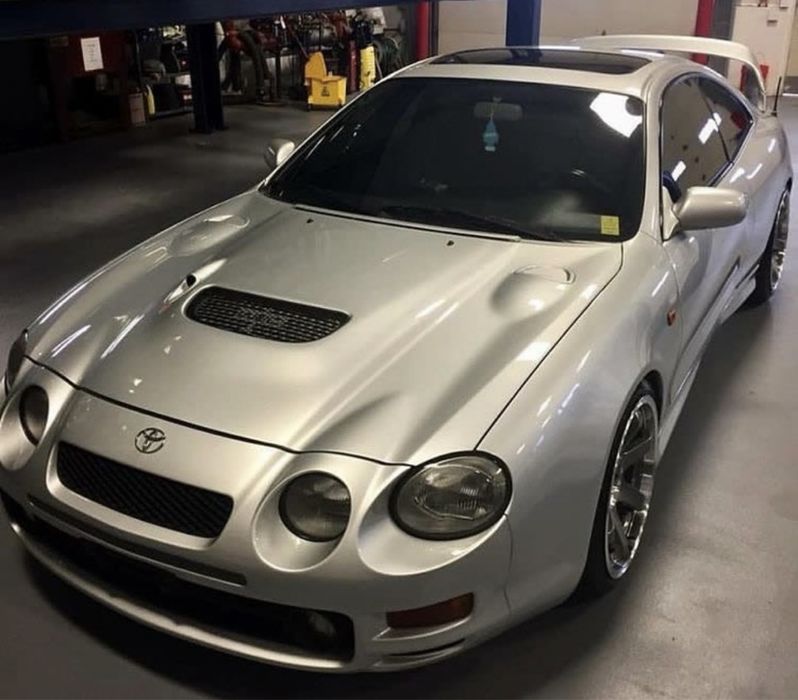 Крылья сток Toyota Celica