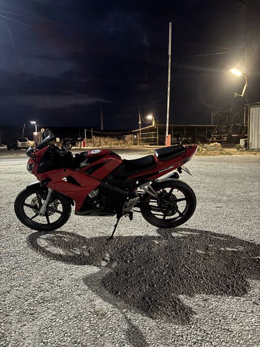Honda CBR125R Хонда цбр 125р