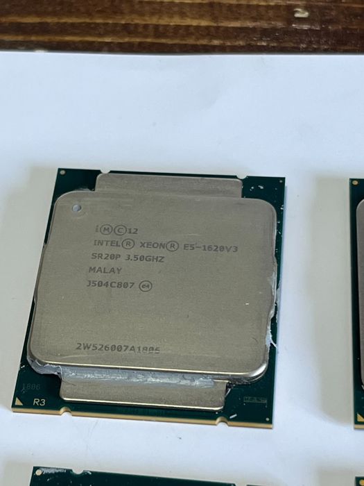 Lot 4 procesoare E5 xeon. 3 buc e5 1620v2 si 1 buc 1620v3