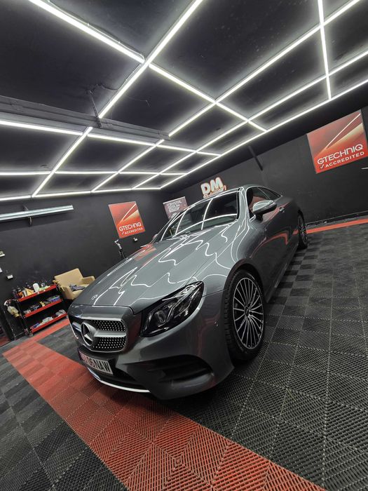 Mercedes-Benz E200 Coupe AMG Line