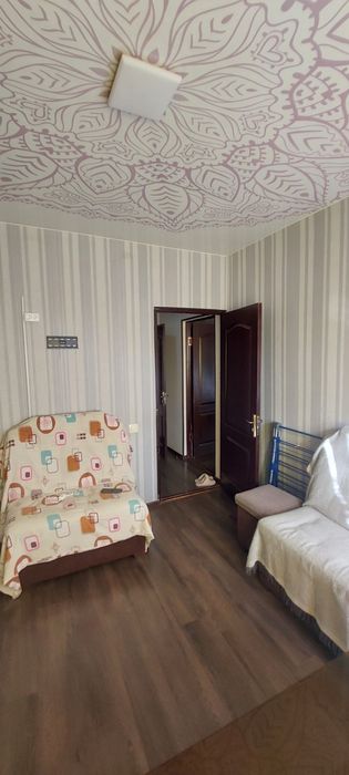 2/4/4. Дом бывшее общежитие, 34 м². Яшнабад р-н, улица Джакурганская.