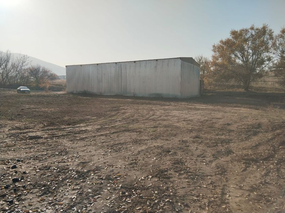 Земельный Участок с помещением