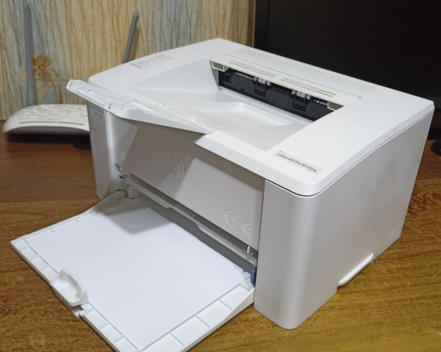 Принтер Hp lj m102w