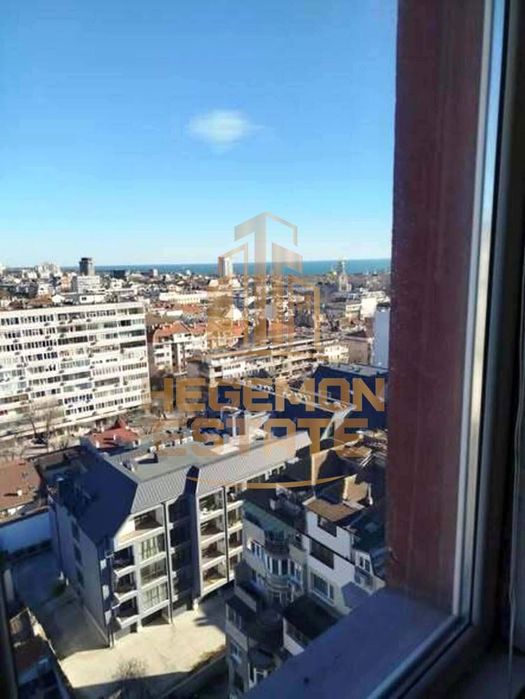 Продава се Четиристаен апартамент в Варна, Център - 85 кв.м за 1368 €/кв.м - Снимка #3