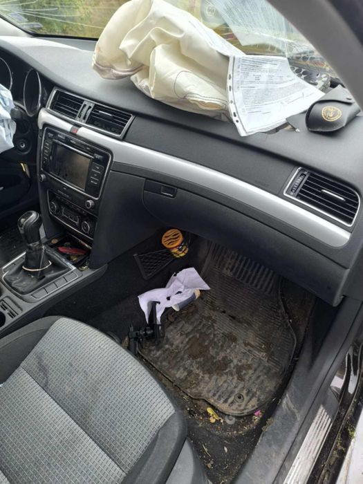 Skoda Superb 2 1.8TSI на части