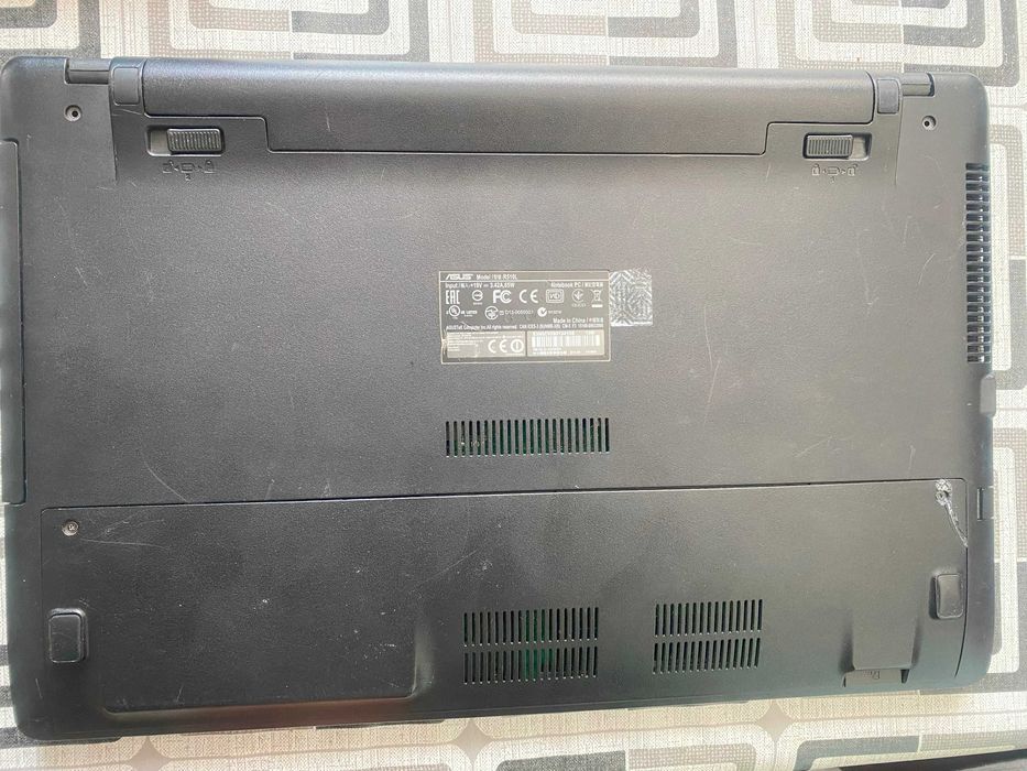 Лот лаптопи - ASUS X550