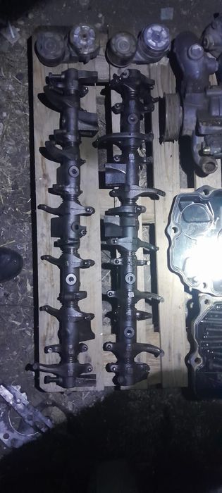 Продам запчасти на двигатель кат