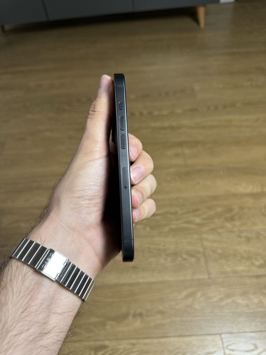 iPhone 15 Pro 256gb Negru