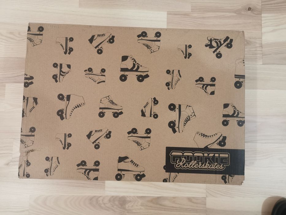 Role  Rokie Rosa White mărime 37