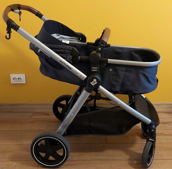 Столче за кола Maxi-Cosi  + адаптери + Детска количка Maxi-Cosi Zelia 2