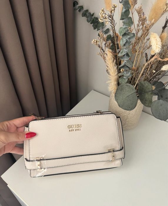 Дамска чанта GUESS последна колекция