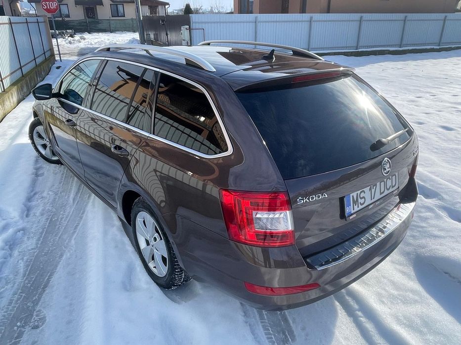 Skoda Octavia 2016 Moka Brown Euro 6 Full piele Distronic1.6 Tdi