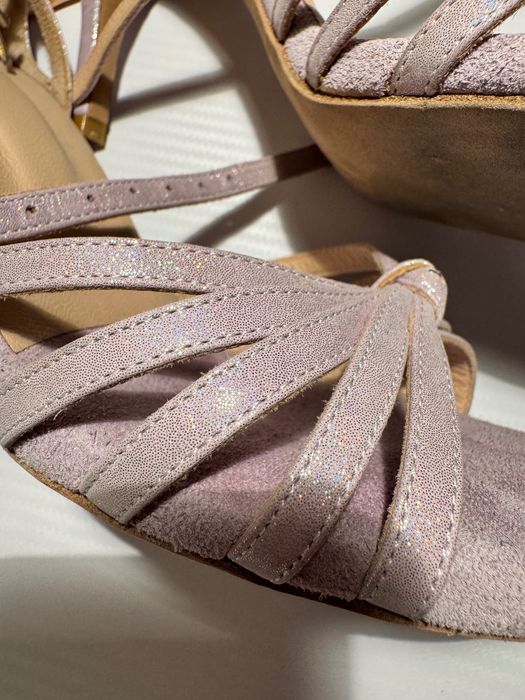 Обувки за танго Adornos 38р.