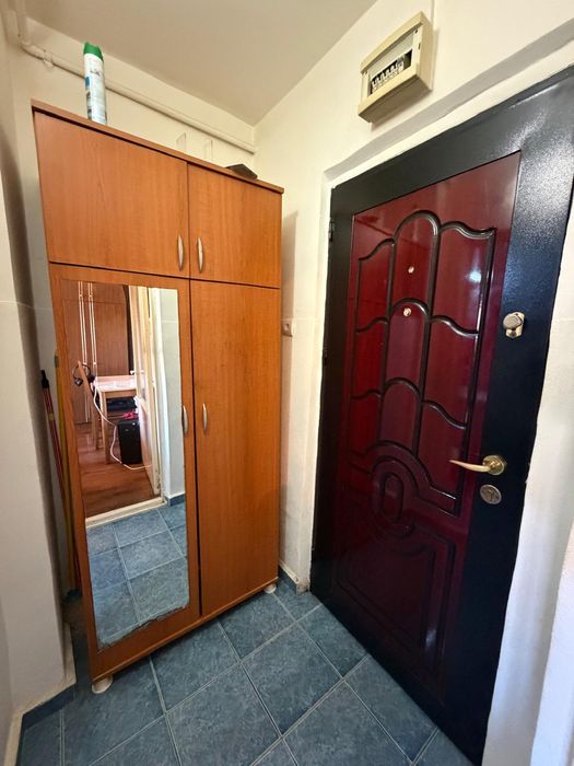 Garsoniera de închiriat