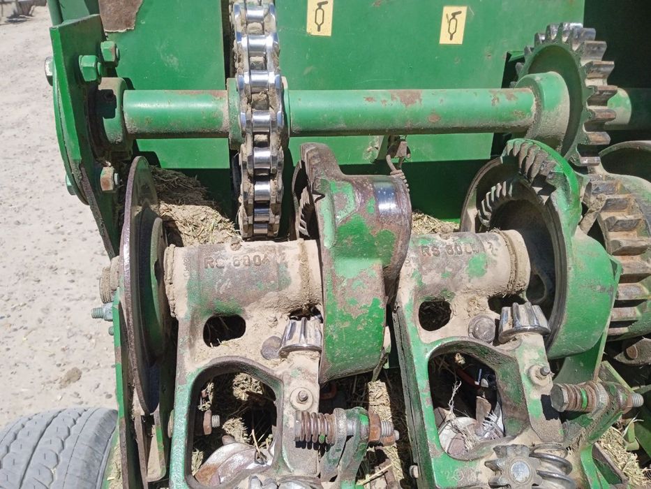 прес подборщик ва трактор