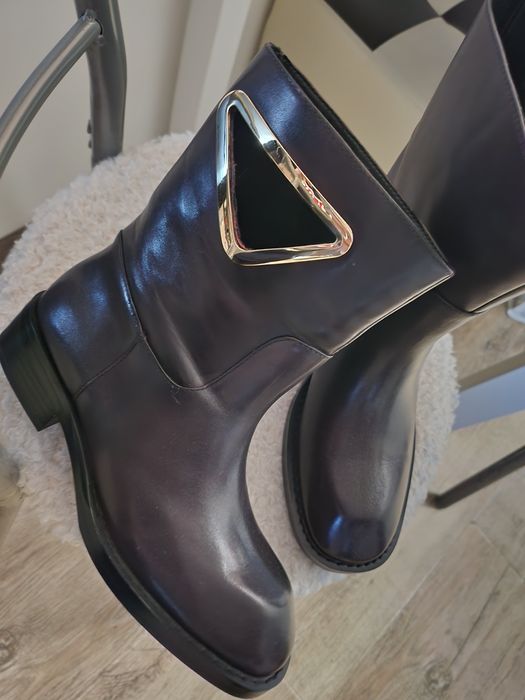 Ghete  din piele Musette